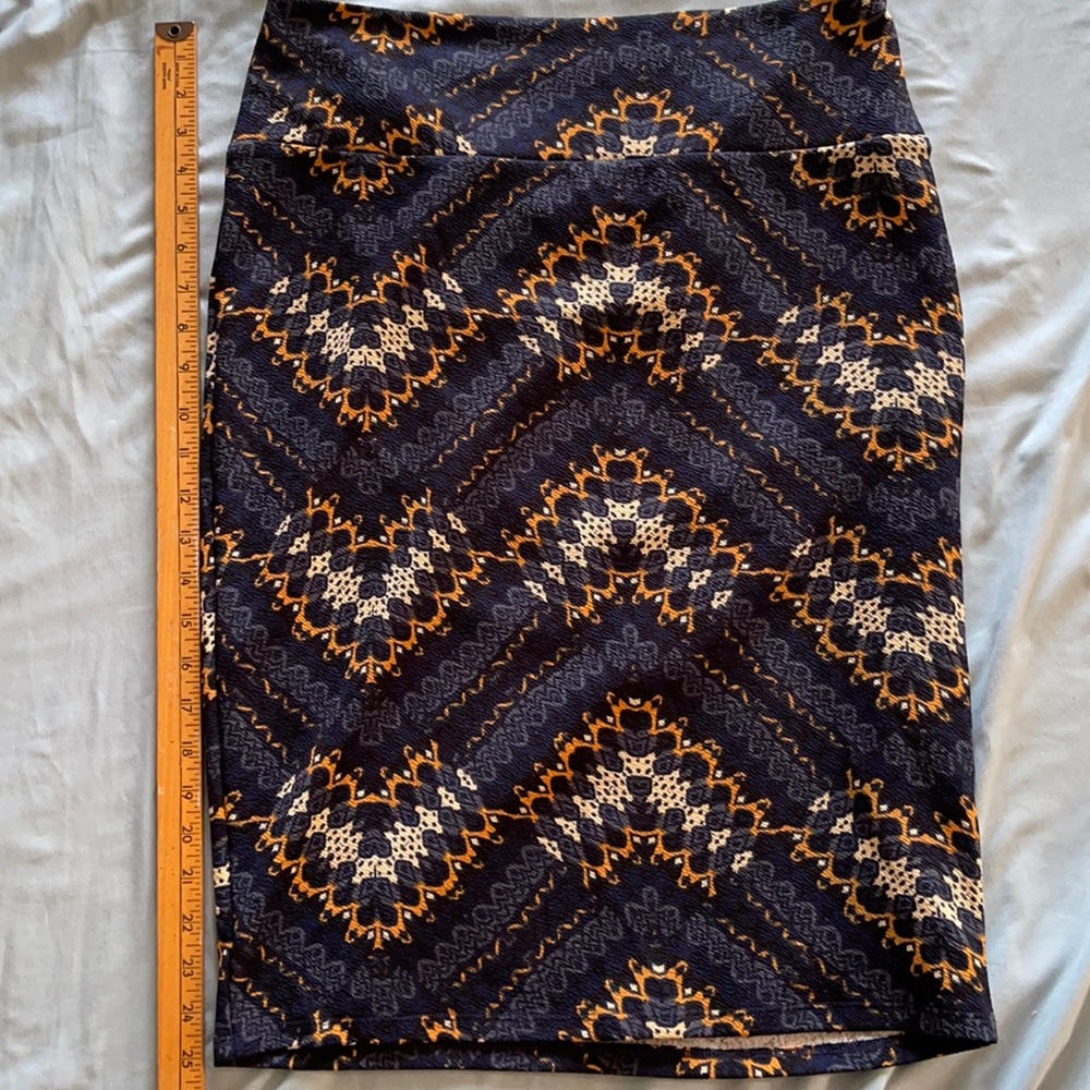 Lularoe size L Cassie skirt